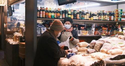量販零食巨頭伸向日用百貨，社區超市面臨致命一擊